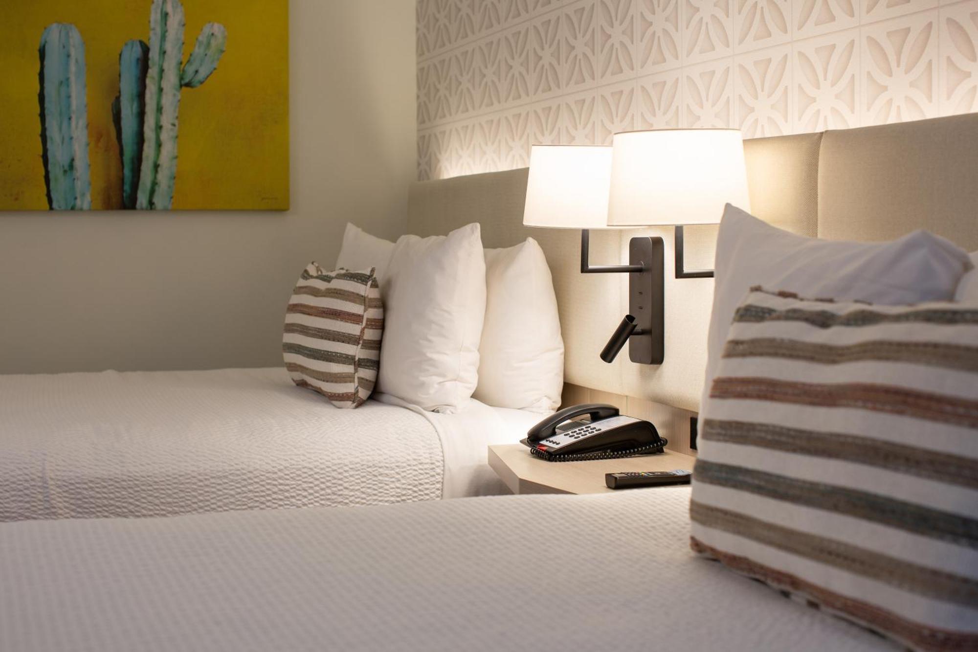 Hotel Palm Mountain & Spa 3*