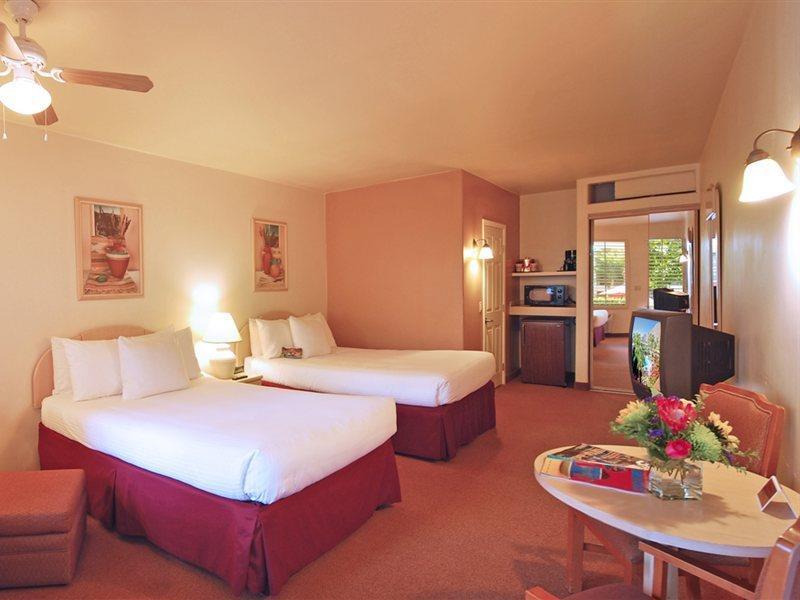 Hotel Palm Mountain Y 3*