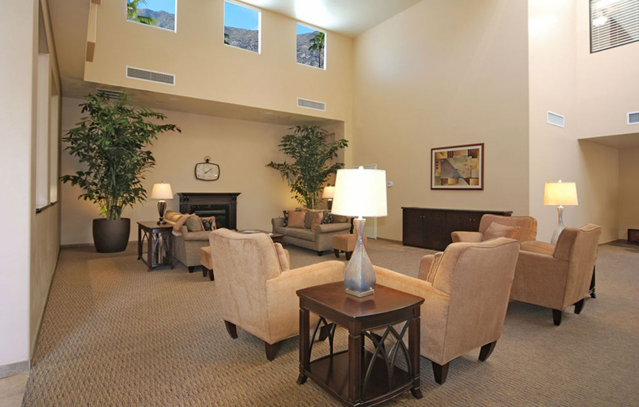 Hotel Palm Mountain Y
